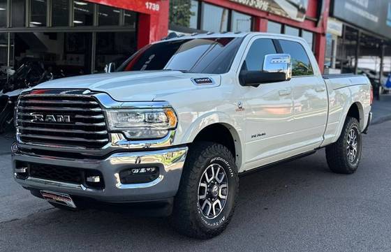 RAM 3500 6.7 I6 TURBO DIESEL LIMITED LONGHORN CD 4X4 AUTOMÁTICO RAM 3500 6.7 I6 TURBO DIESEL LIMITED LONGHORN CD 4X4 AUTOMÁTICO
